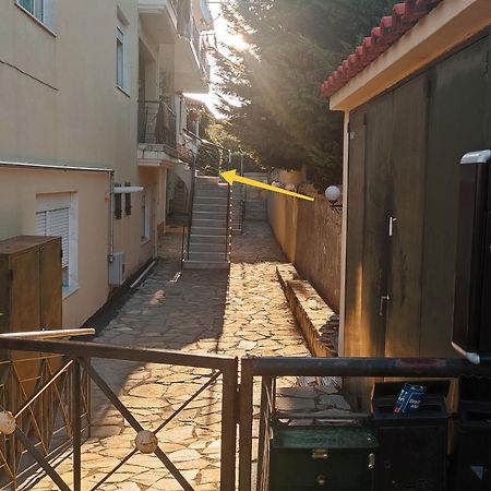 The Golden Guest House Peraía 外观 照片