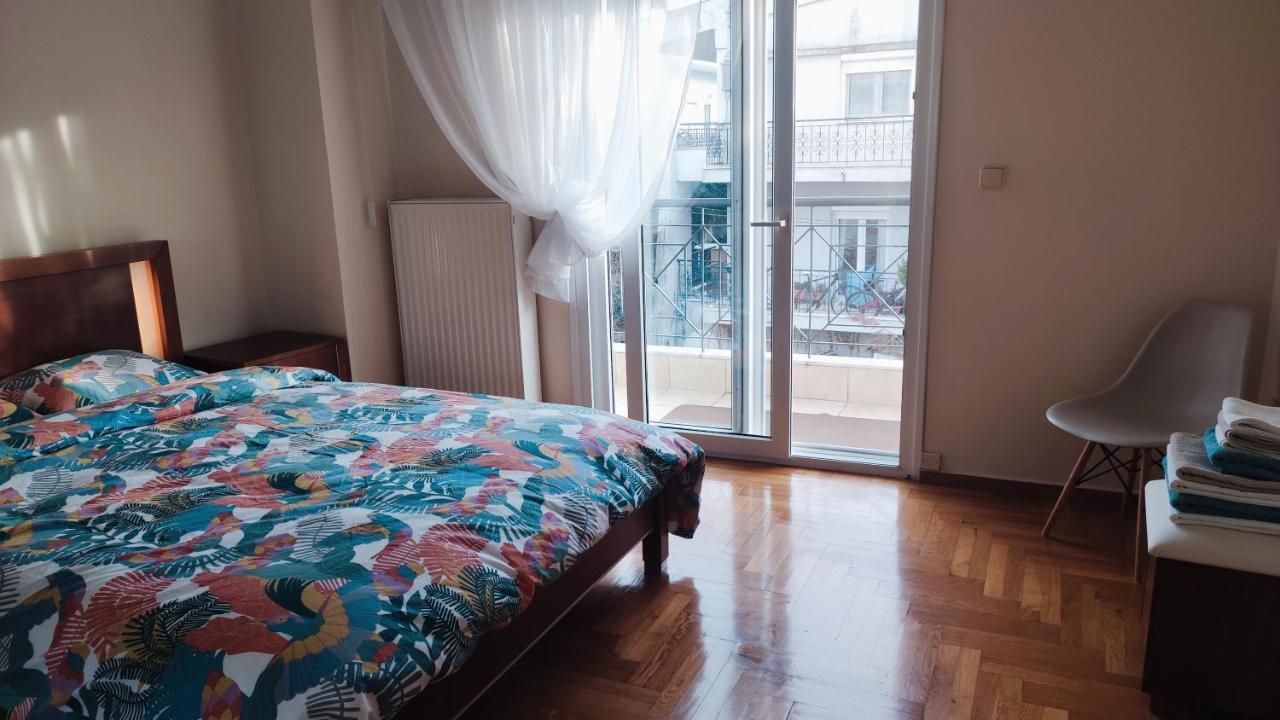 The Golden Guest House Peraía 外观 照片